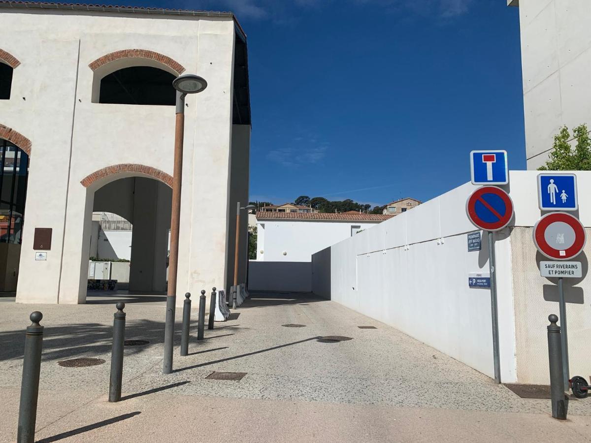 Casa Belvedere - Duplex Atypique Avec Vue Feerique & Parking Souterrain La Ciotat Exterior photo